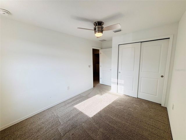 2512 PARAVANE WAY, Wesley Chapel, FL 33543