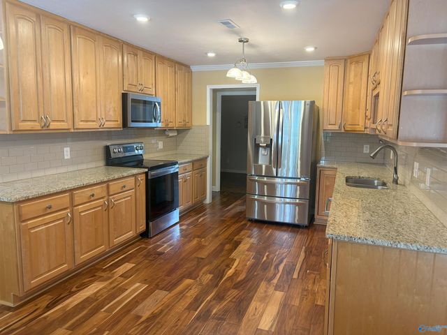239 Badger Drive, Harvest, AL 35749