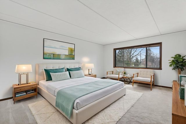 755 Whalom Lane 2c2, Schaumburg, IL 60173