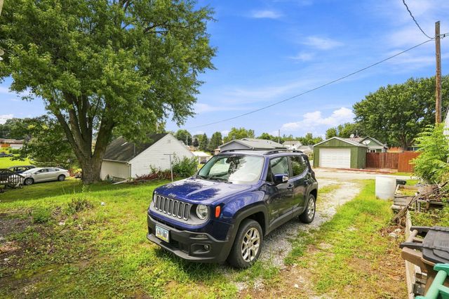 106 W Mckinney Street, Runnells, IA 50237