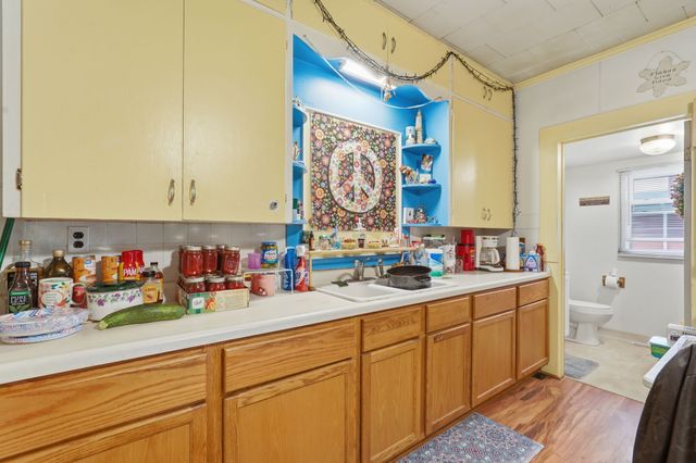 106 W Mckinney Street, Runnells, IA 50237