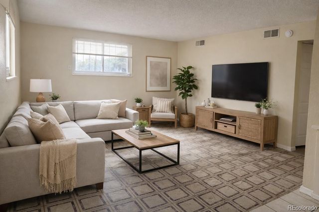 7755 E Quincy Avenue 101A2, Denver, CO 80237