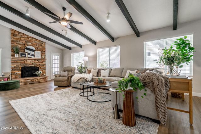 1404 E ROSEMONTE Drive, Phoenix, AZ 85024