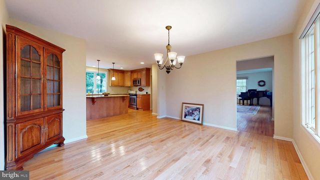 214 BELHAVEN AVE, Linwood, NJ 08221