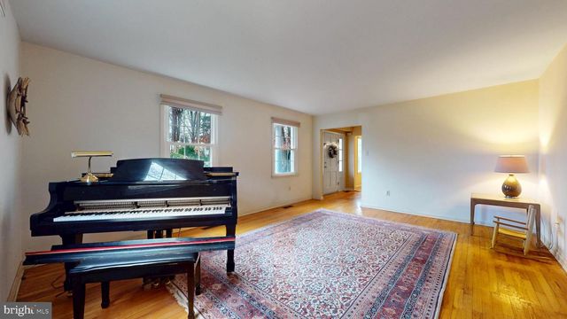 214 BELHAVEN AVE, Linwood, NJ 08221