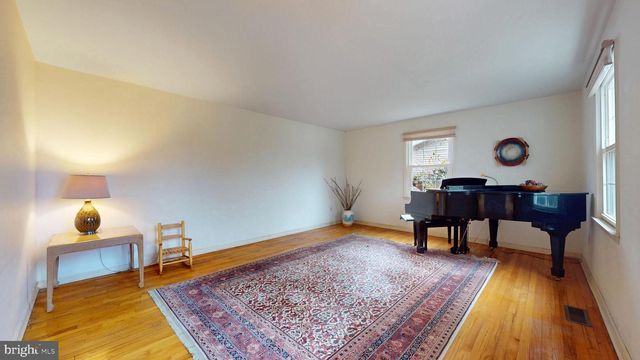 214 BELHAVEN AVE, Linwood, NJ 08221