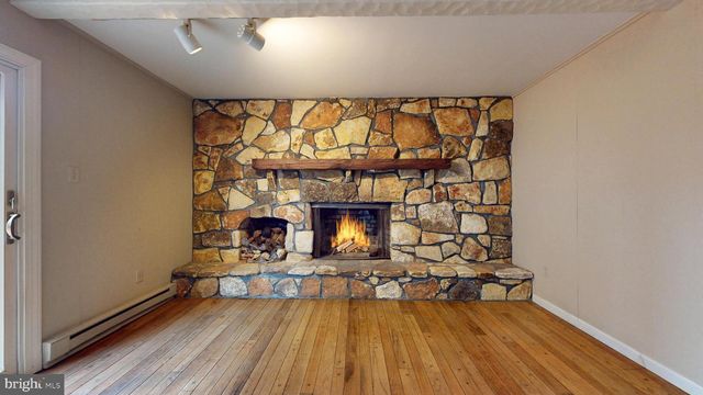 214 BELHAVEN AVE, Linwood, NJ 08221