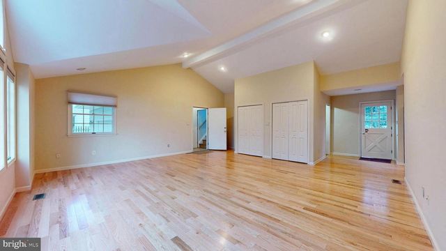 214 BELHAVEN AVE, Linwood, NJ 08221