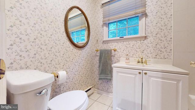 214 BELHAVEN AVE, Linwood, NJ 08221