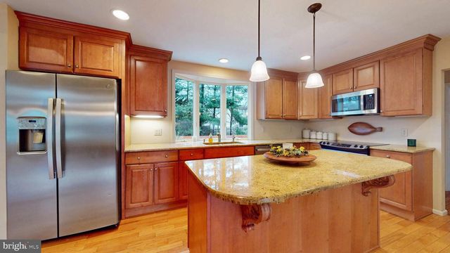 214 BELHAVEN AVE, Linwood, NJ 08221