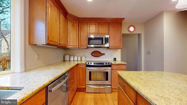 214 BELHAVEN AVE, Linwood, NJ 08221