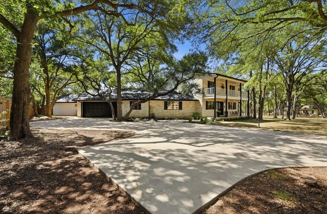 224 Maple DR, Mountain City, TX 78610