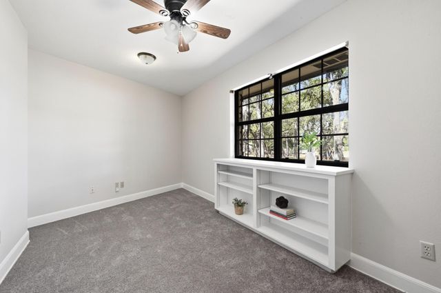 224 Maple DR, Mountain City, TX 78610