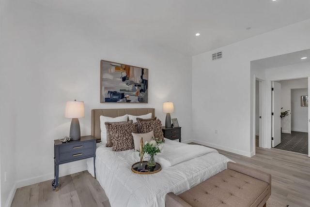 889 McLellan Drive 210, South San Francisco, CA 94080