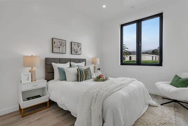 889 McLellan Drive 210, South San Francisco, CA 94080