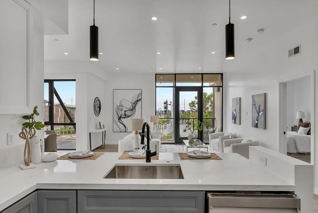 889 McLellan Drive 210, South San Francisco, CA 94080
