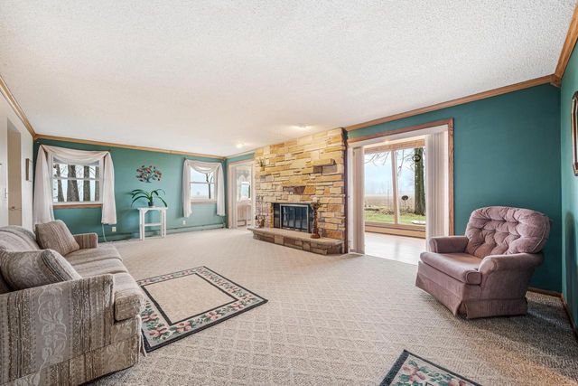 N9237 COUNTY ROAD N, Appleton, WI 54915
