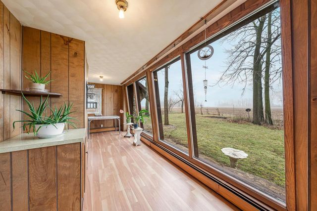 N9237 COUNTY ROAD N, Appleton, WI 54915