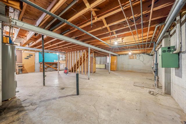 N9237 COUNTY ROAD N, Appleton, WI 54915
