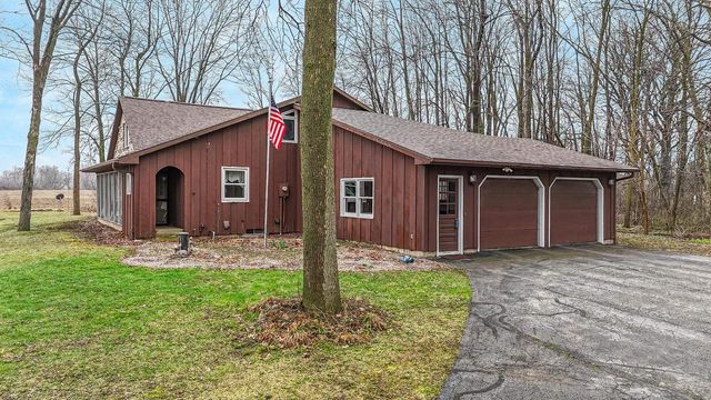 N9237 COUNTY ROAD N, Appleton, WI 54915