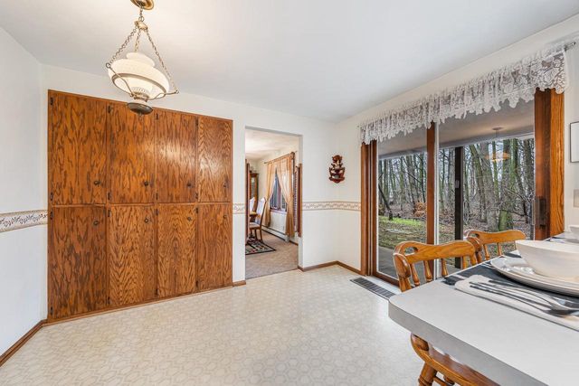 N9237 COUNTY ROAD N, Appleton, WI 54915