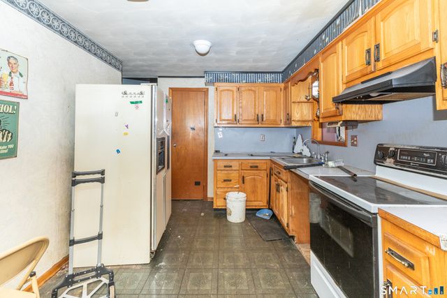 47 Claremont Avenue, Wallingford, CT 06492