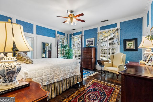 34 E 50th Street, Savannah, GA 31405