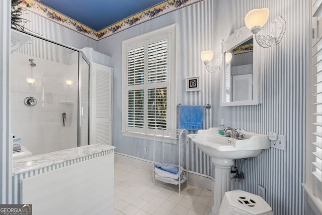 34 E 50th Street, Savannah, GA 31405
