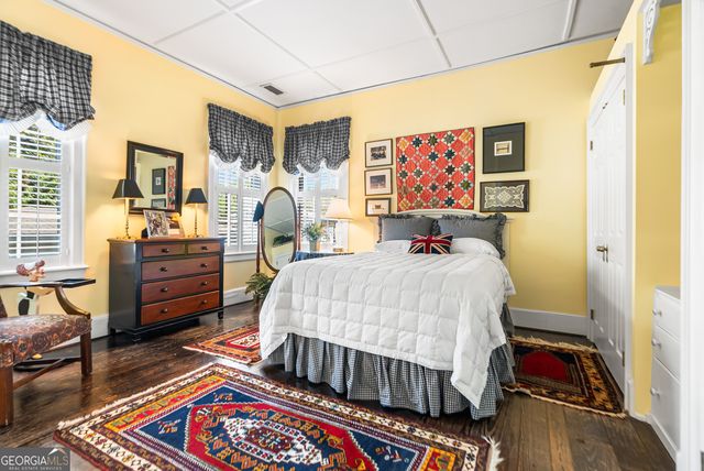 34 E 50th Street, Savannah, GA 31405