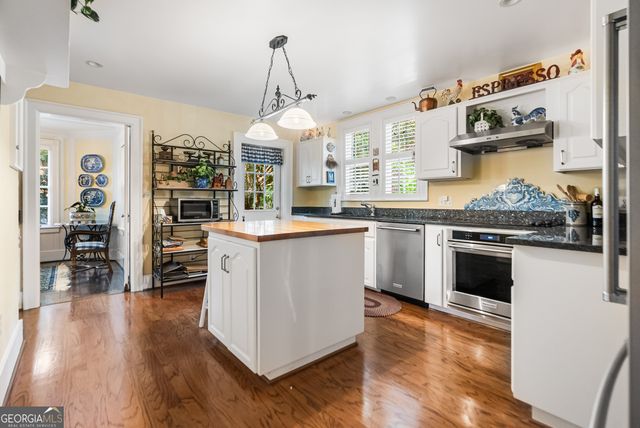 34 E 50th Street, Savannah, GA 31405