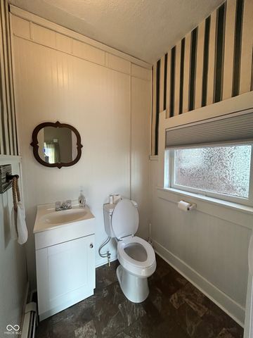 290 S Jefferson Street, Martinsville, IN 46151