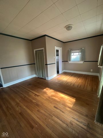290 S Jefferson Street, Martinsville, IN 46151