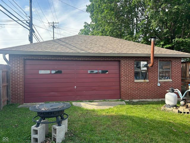 290 S Jefferson Street, Martinsville, IN 46151