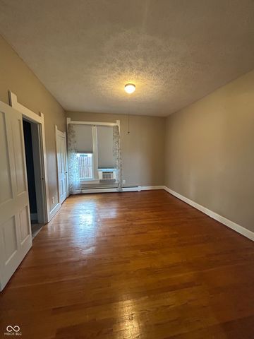 290 S Jefferson Street, Martinsville, IN 46151