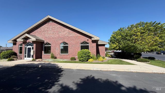 1408 Pomerelle Ave Ste B, Burley, ID 83318