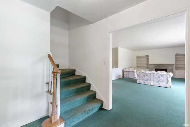 1502 Hawthorn Road, Fort Wayne, IN 46802