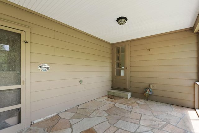 1502 Hawthorn Road, Fort Wayne, IN 46802