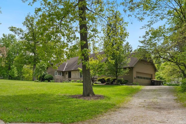 1502 Hawthorn Road, Fort Wayne, IN 46802