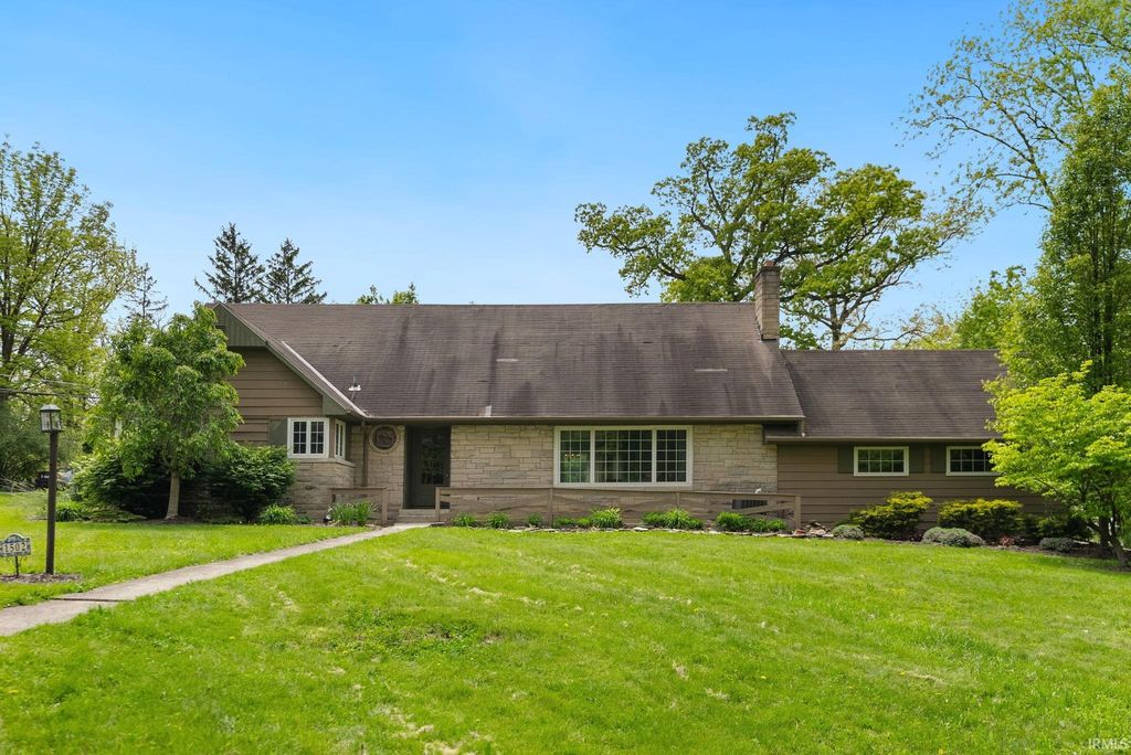 1502 Hawthorn Road, Fort Wayne, IN 46802