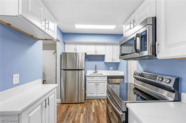 10364 Independence Drive 19C, North Royalton, OH 44133