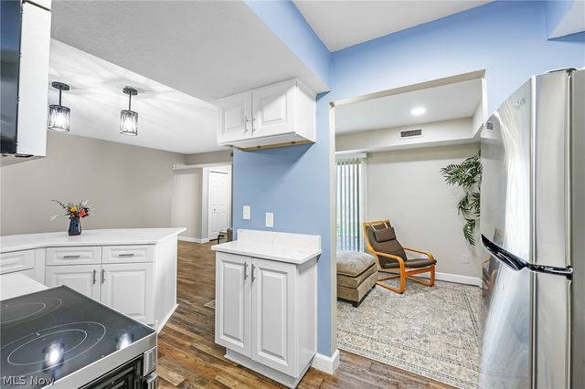 10364 Independence Drive 19C, North Royalton, OH 44133