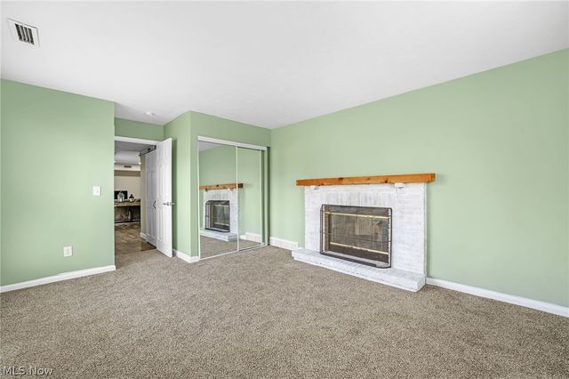 10364 Independence Drive 19C, North Royalton, OH 44133