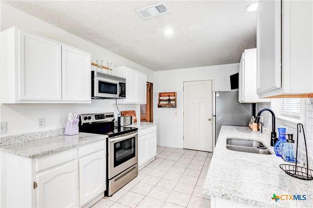 1712 Becker Drive, Killeen, TX 76543