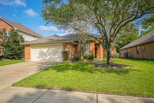 415 S Sterling Heights Lane, Houston, TX 77094