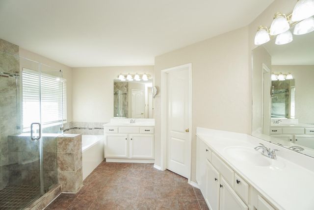 415 S Sterling Heights Lane, Houston, TX 77094