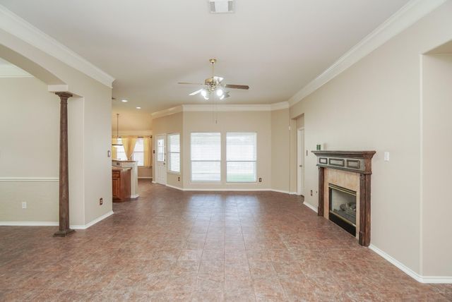 415 S Sterling Heights Lane, Houston, TX 77094