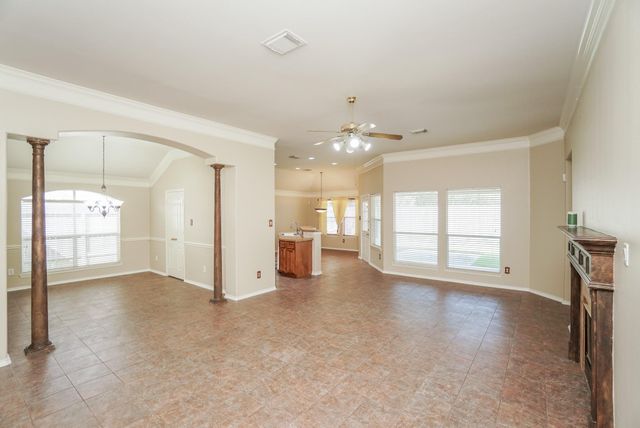 415 S Sterling Heights Lane, Houston, TX 77094