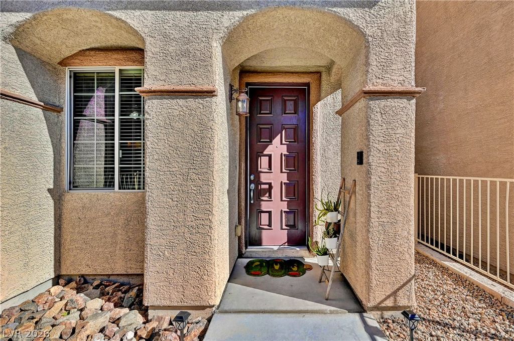 9785 Spinnaker Creek Avenue, Las Vegas, NV 89148 — photo 2