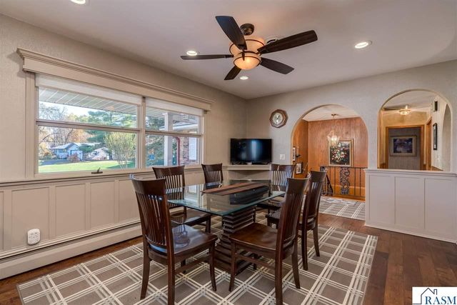 27 Capri Drive, Mankato, MN 56001