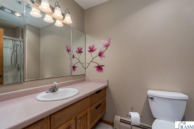 27 Capri Drive, Mankato, MN 56001